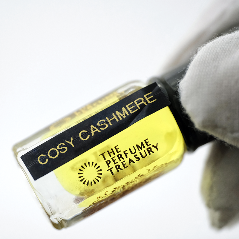 Cosy Cashmere Oil | Cosy Cashmere Fragrance Oil | The Perfume Treasury