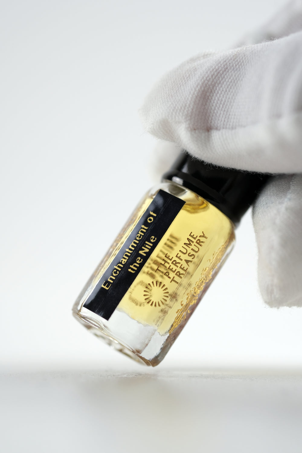 Luxurious Perfume Oil 